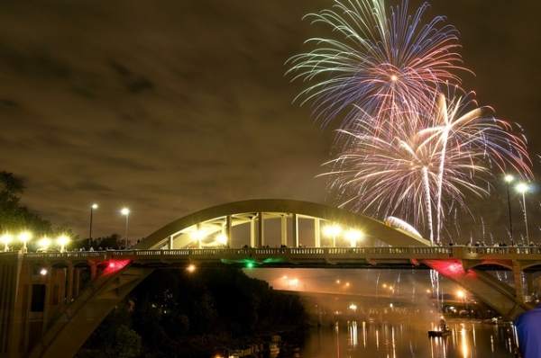 Oregon City celebrates the reopening of the Willamette River Bridge -- locally known as the Arch Bridge -- in October 2012. The bridge project was a 2013 recipient of an Oregon Heritage Excellence Award.